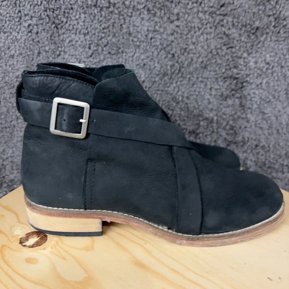 Free People Boots Womens 7.5 Las Palmas Black Nubuck Leather Wrap Strap Booties - Picture 3 of 9
